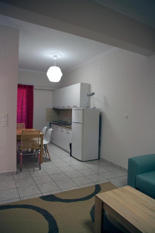 Modern Apartment In Kalamata Exterior photo